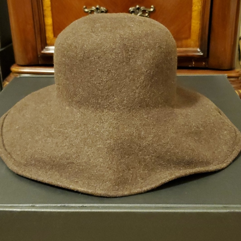 Hat